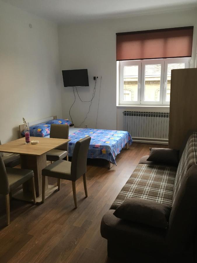 Appartamento Centar Oaza Zagabria Esterno foto