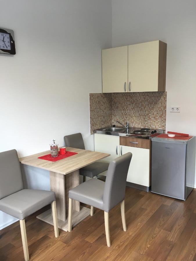Appartamento Centar Oaza Zagabria Esterno foto
